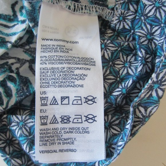 TOMMY HILFIGER Women's Sleeveless Pullover Top Size S/P Blue Pattern --- - Picture 9 of 9
